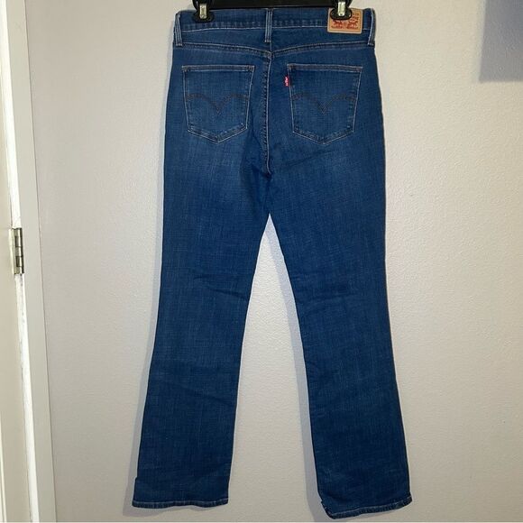 Levi’s Slimming Boot Cut Denim Jeans women’s size 30 - Picture 4 of 9